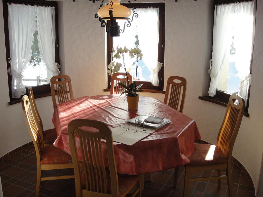 Chalet Sunstar Saas-Grund Pokoj fotografie
